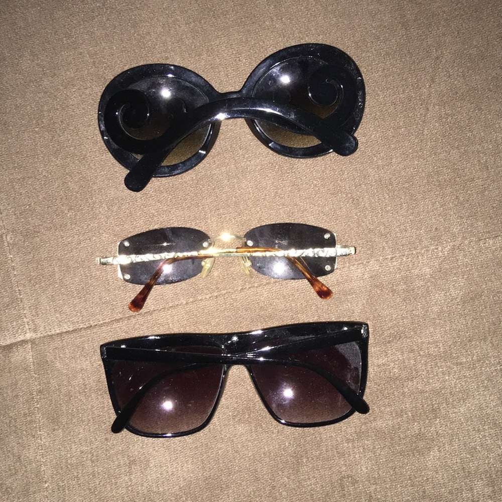 Assorted Random Sunglasses Batch - image 2